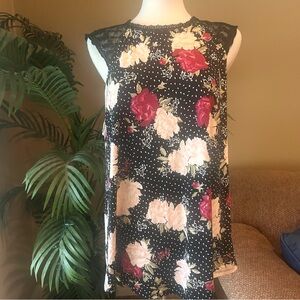 Torrid black floral sleeveless lace stretch top